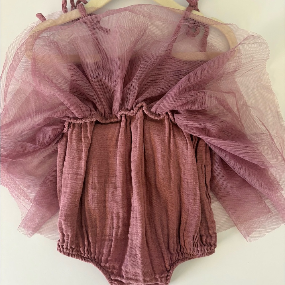 Angel Dear Tulle Baby Romper with choice of bow barrette - Picture 3 of 5